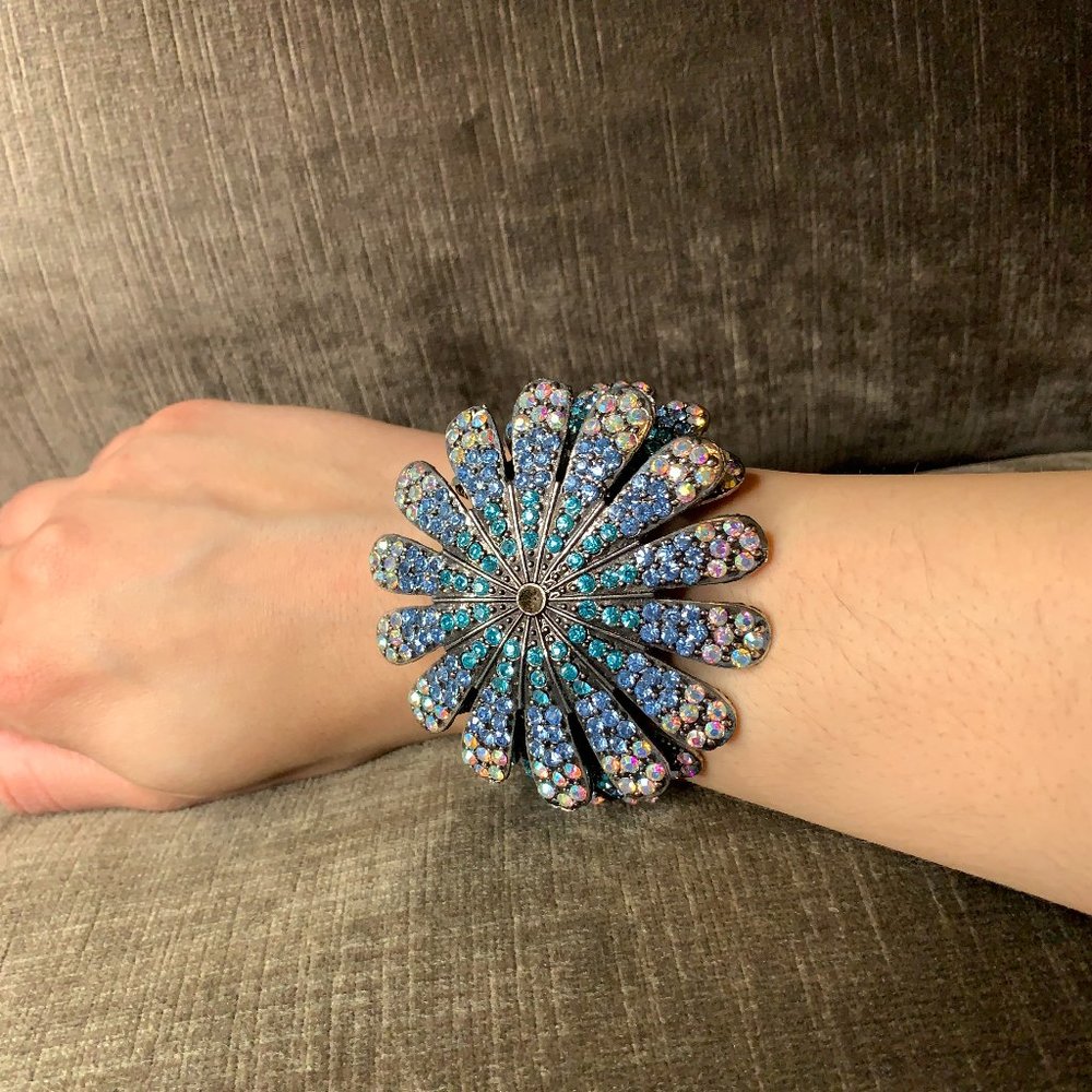 Statement flower bracelet